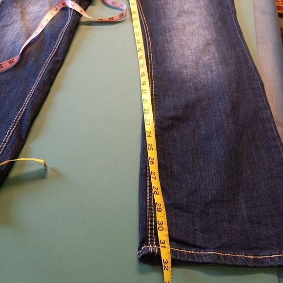 Rocking Denim Womens 16 Distressed Embroidered & Fancy Buttoned Pockets - Picture 9 of 11